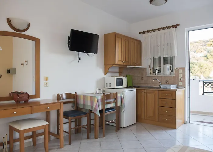 涅斐勒公寓酒店